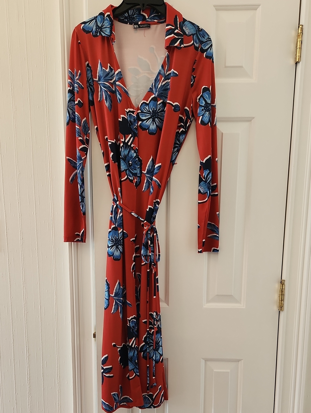 Zara Red White & Blue Floral Print Button Down Dress String Belt (Detachable)